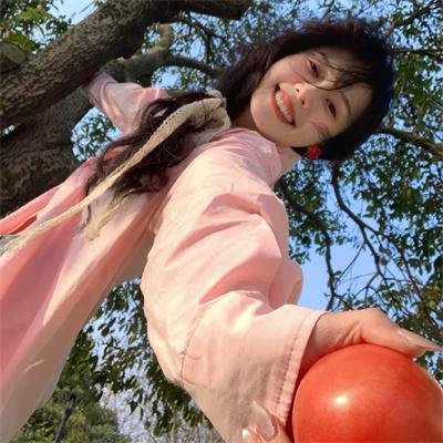 山林中头一个女人